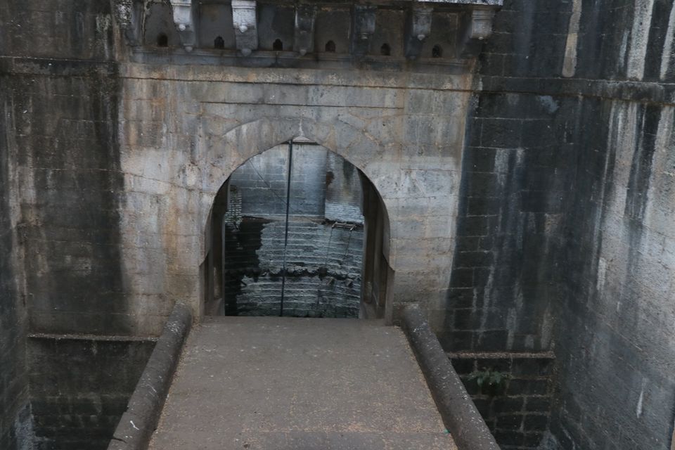 Photo of Baramotechi Vihir - Historic well and Palace 6/30 by _trippyfeettravels