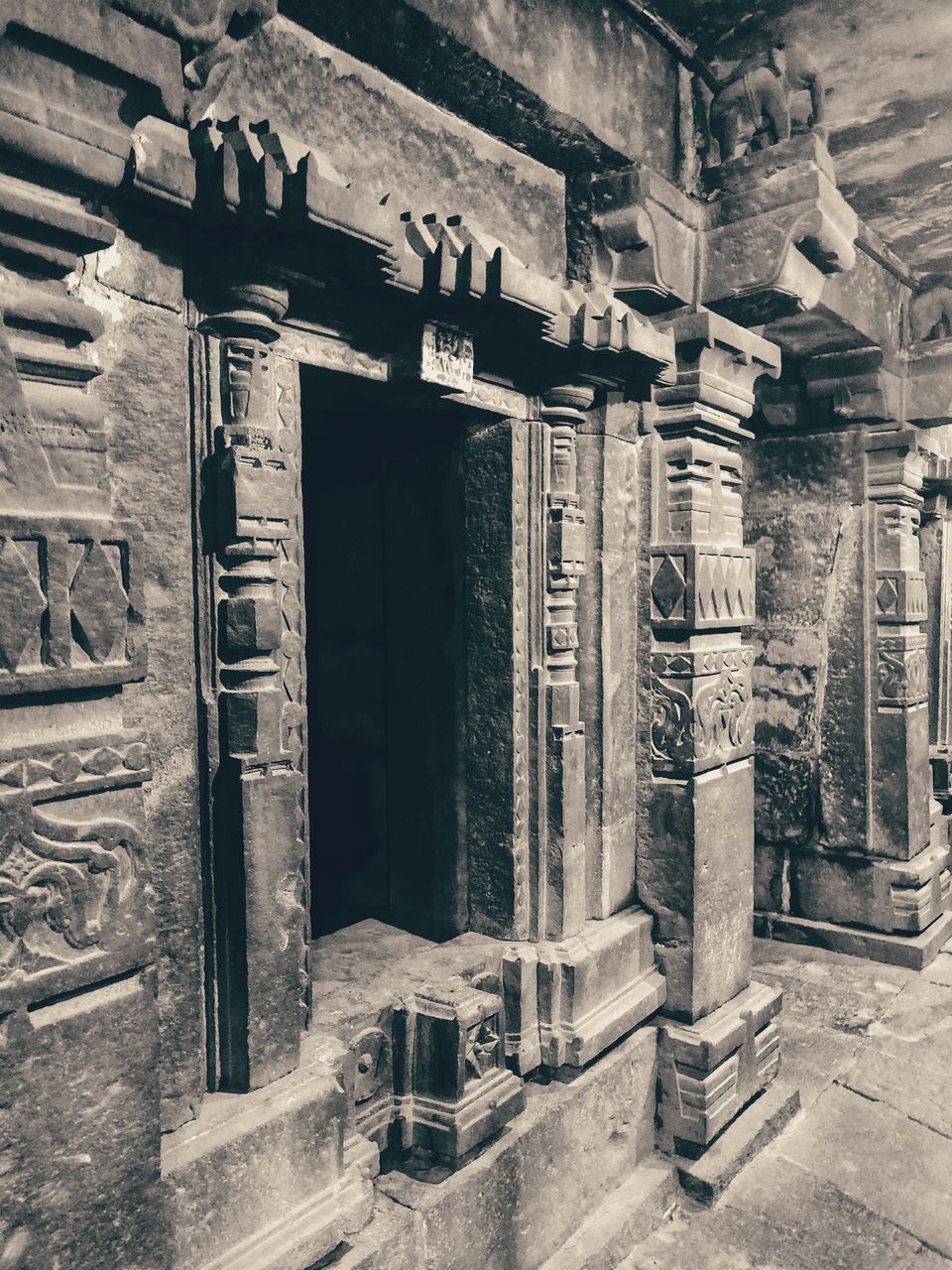 Photo of Enchanting mystique Bhuleshwar Temple 10/18 by _itchyfeettrips