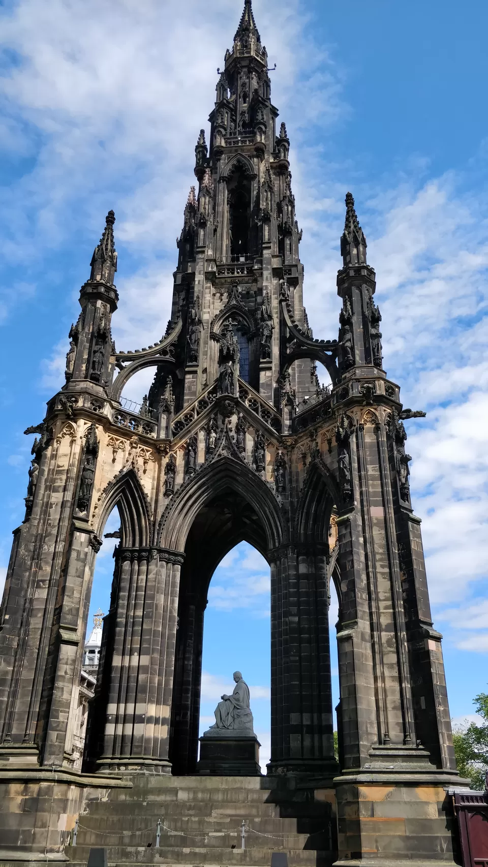 Photo of Edinburgh, UK by Deepika Trilokekar Shringarpure