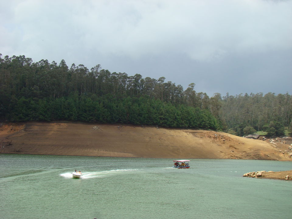 Photo of Pykara Lake Boating, Pykara, Sholur, Tamil Nadu, India by Travel stories by Shipra