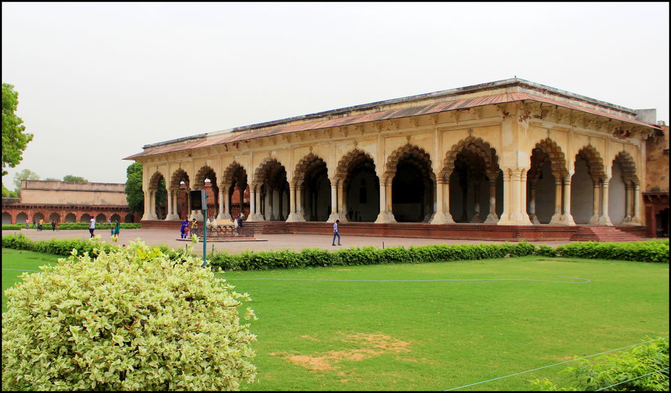 Photo of An Epitome Of Mughal Architecture -Agra Fort 7/24 by Kavita