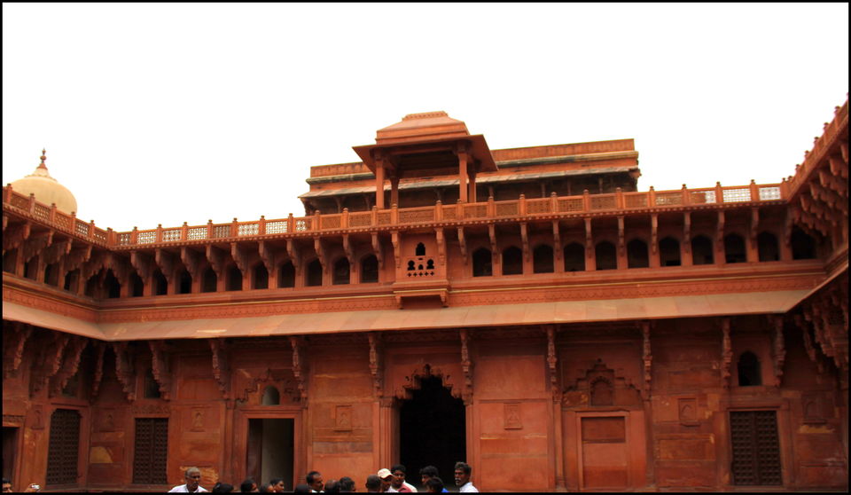 Photo of An Epitome Of Mughal Architecture -Agra Fort 15/24 by Kavita