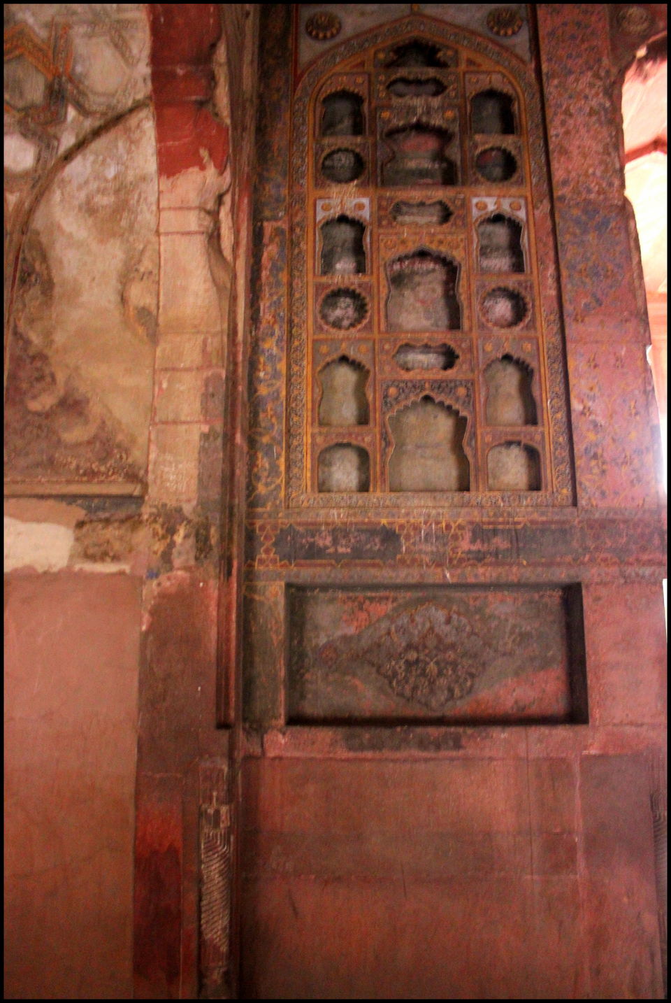 Photo of An Epitome Of Mughal Architecture -Agra Fort 17/24 by Kavita