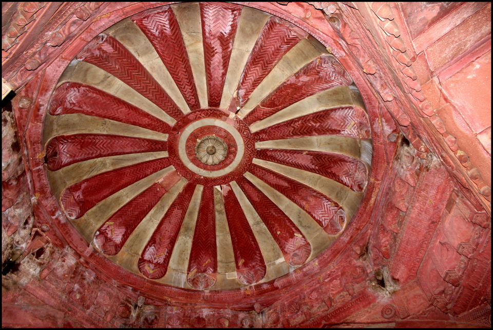Photo of An Epitome Of Mughal Architecture -Agra Fort 20/24 by Kavita