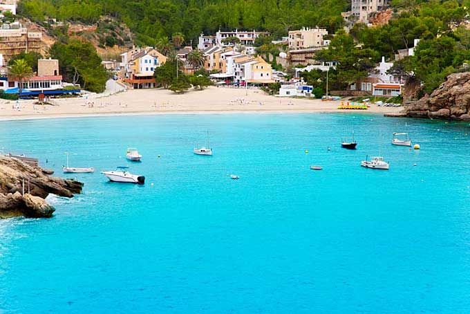 Photo of How to see Spain in 10 Days 1/17 by Nikita Bharadia