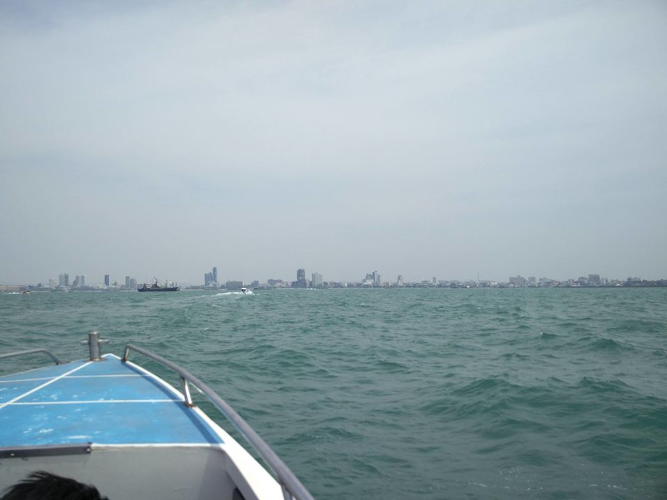 Photo of The Coral Islands, Koh Larn, Pattaya, Bang Lamung District, Chon Buri, Thailand by Abhishta Kumar