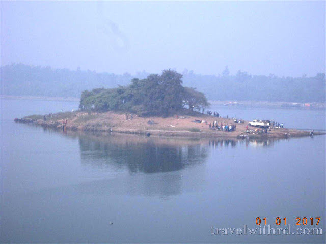 Photo of TRAVEL WITH RD: मुकुटमणिपुर बांध (Mukutmanipur Dam: Second largest earthen dam of India) by RD Prajapati