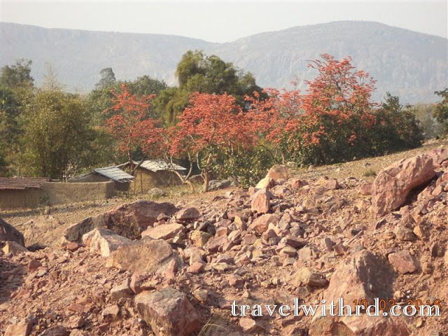 Photo of दशरथ मांझी: पर्वत से भी ऊँचे एक पुरुष की कहानी (Dashrath Manjhi: The Mountain Man) - Travel With RD 16/16 by RD Prajapati