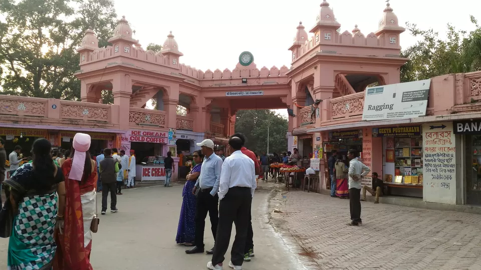Photo of My first couchsurfing experience in Varanasi - Travel With RD by RD Prajapati