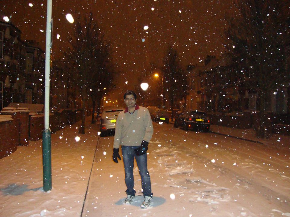 Photo of Heaven of White - SnowFall :) by Rahul Singh