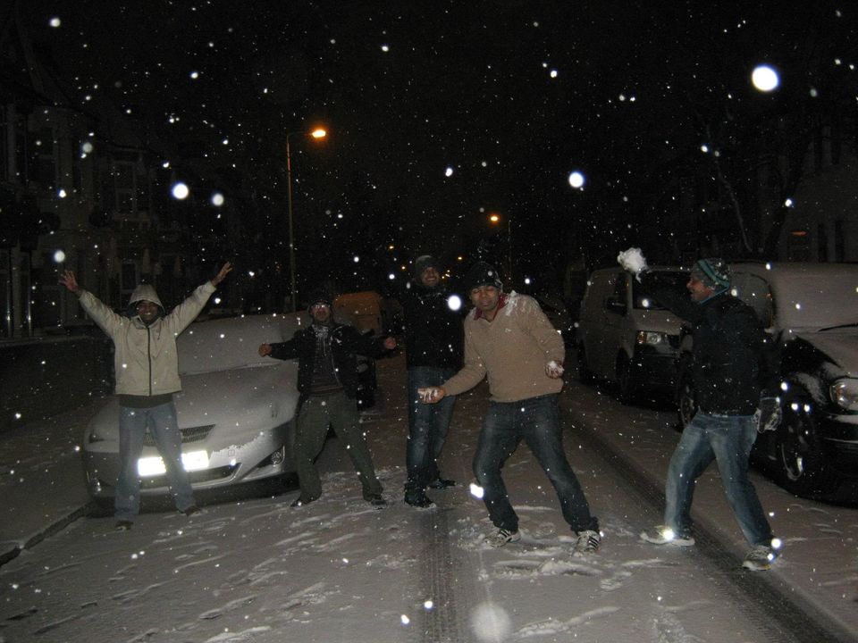 Photo of Heaven of White - SnowFall :) by Rahul Singh