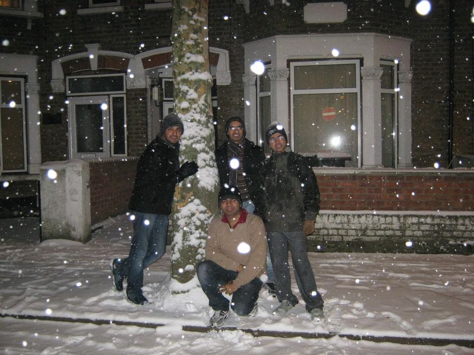 Photo of Heaven of White - SnowFall :) by Rahul Singh