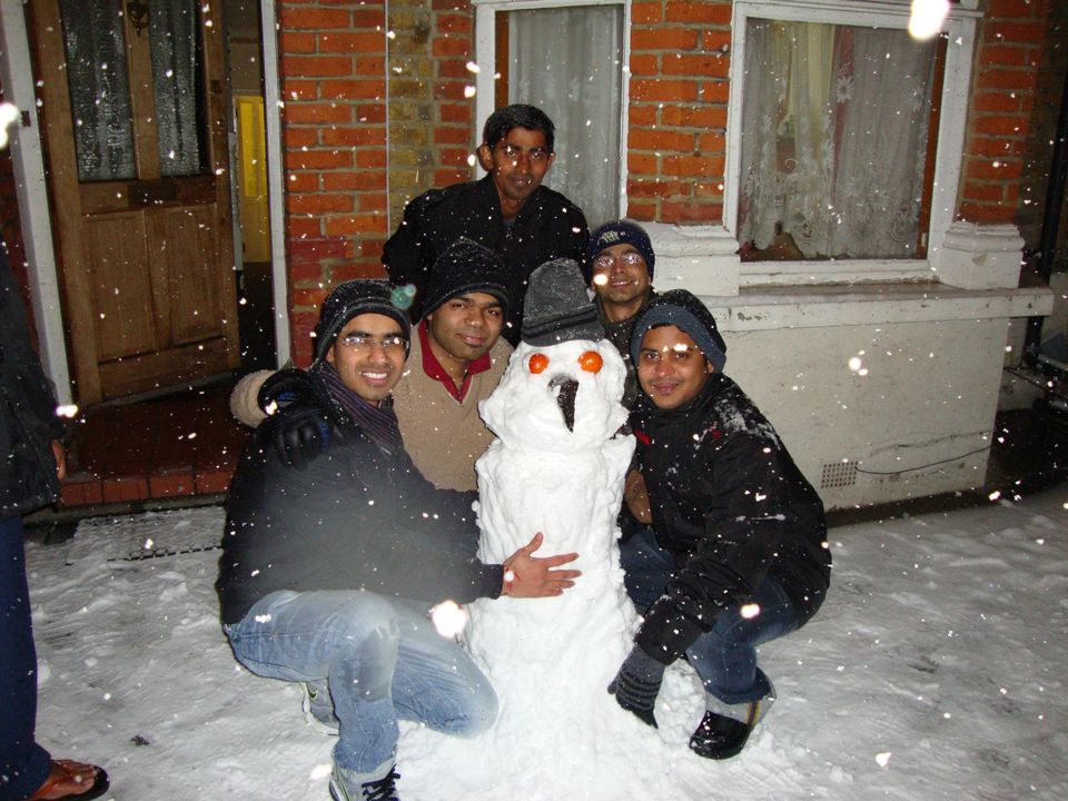 Photo of Heaven of White - SnowFall :) by Rahul Singh