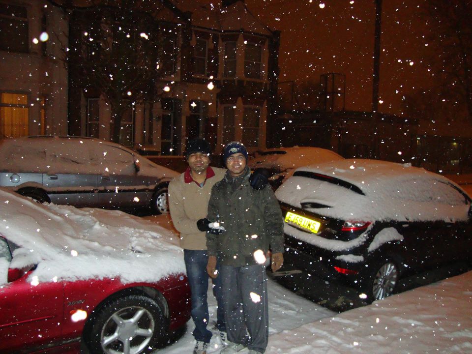 Photo of Heaven of White - SnowFall :) by Rahul Singh