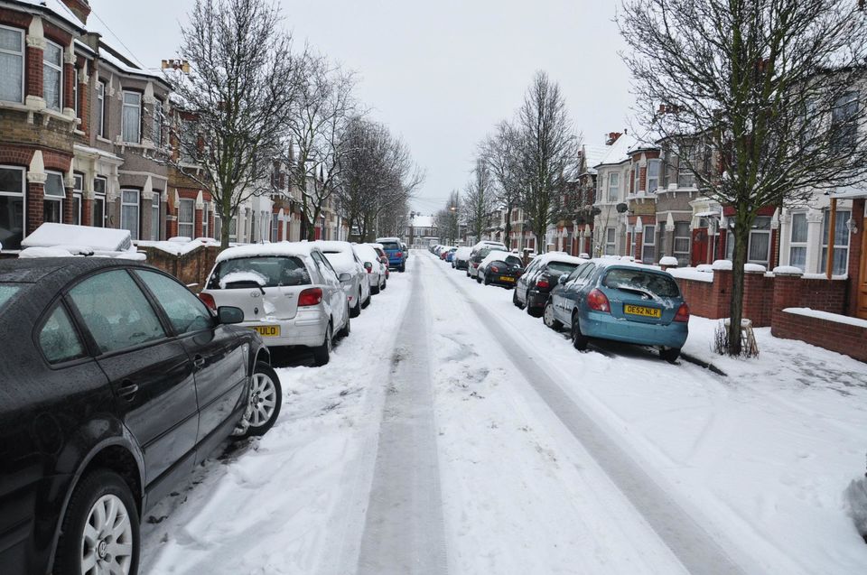 Photo of Heaven of White - SnowFall :) by Rahul Singh