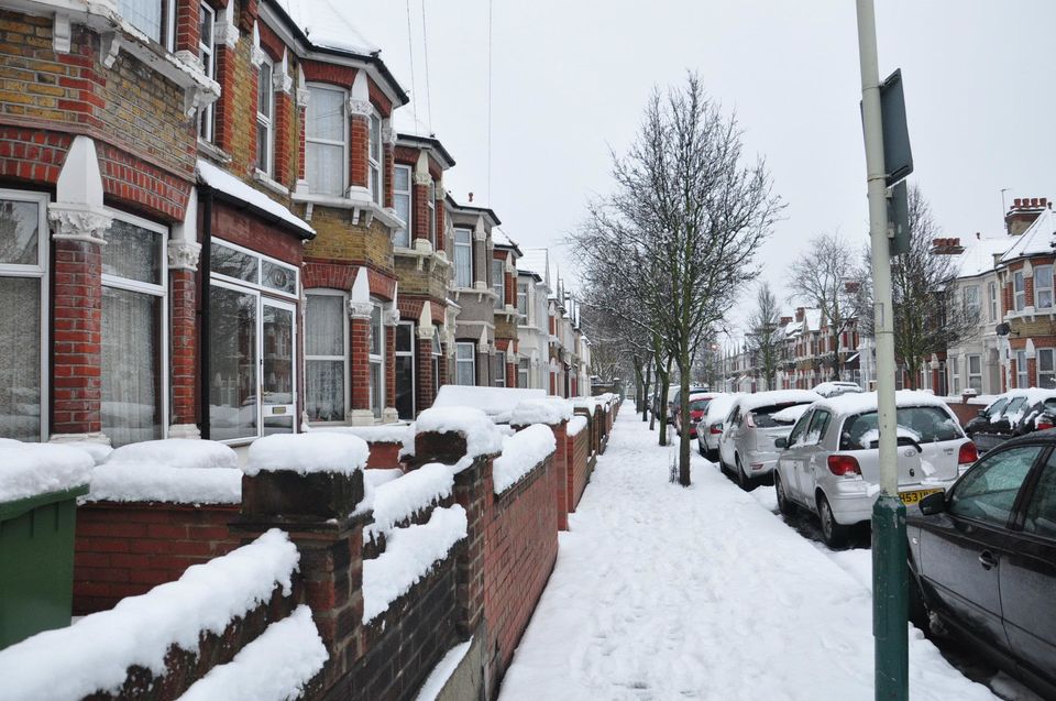 Photo of Heaven of White - SnowFall :) by Rahul Singh