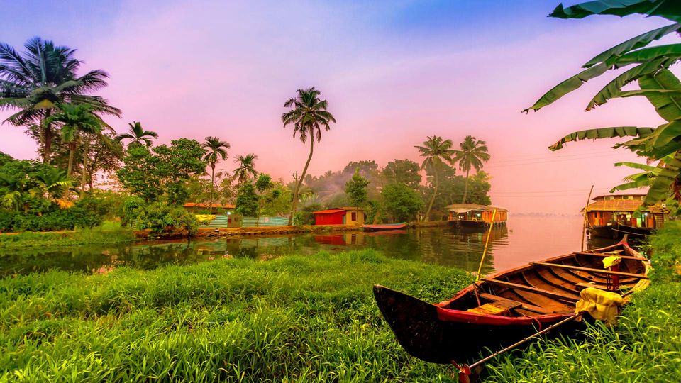 Photo of Alleppey – Kerala Backwaters- Venice of East by Nithin