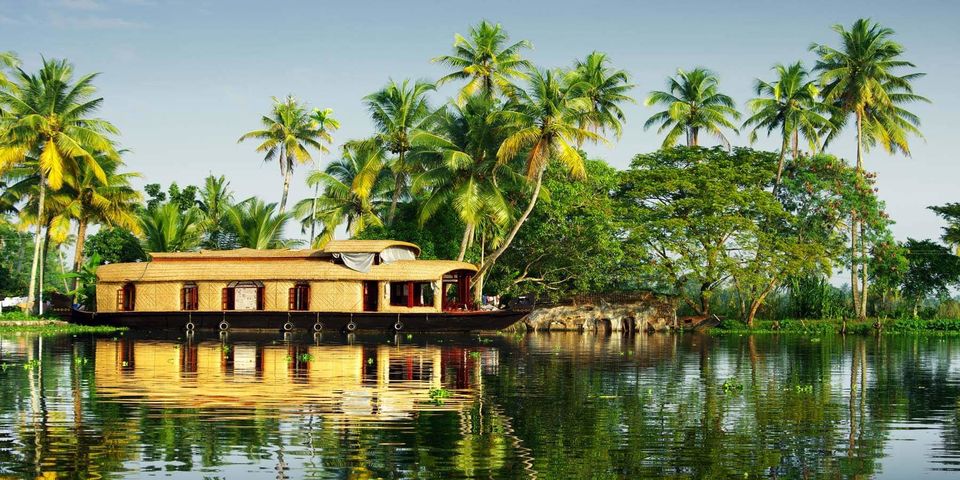 Photo of Alleppey – Kerala Backwaters- Venice of East 2/10 by Nithin
