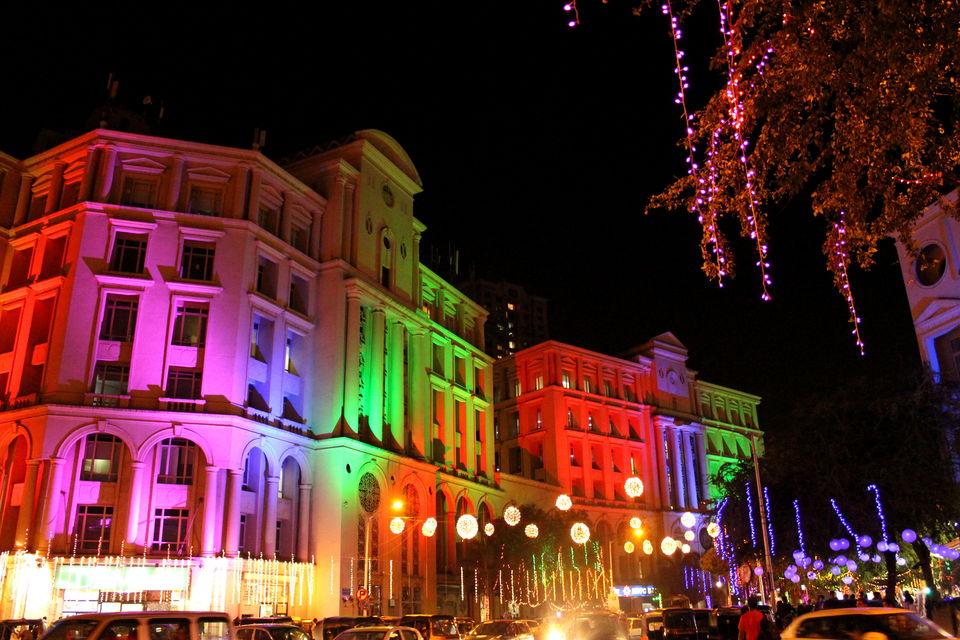 Photo of City Scape: Mumbai – New year celebrations & decorations at Hiranandani Powai 15/15 by Arnav Trivedi