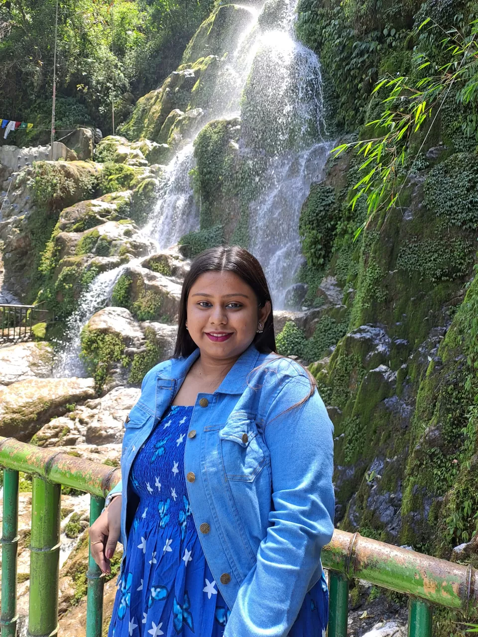 Photo of Bakthang Waterfall By Debomita | TRAVELLER