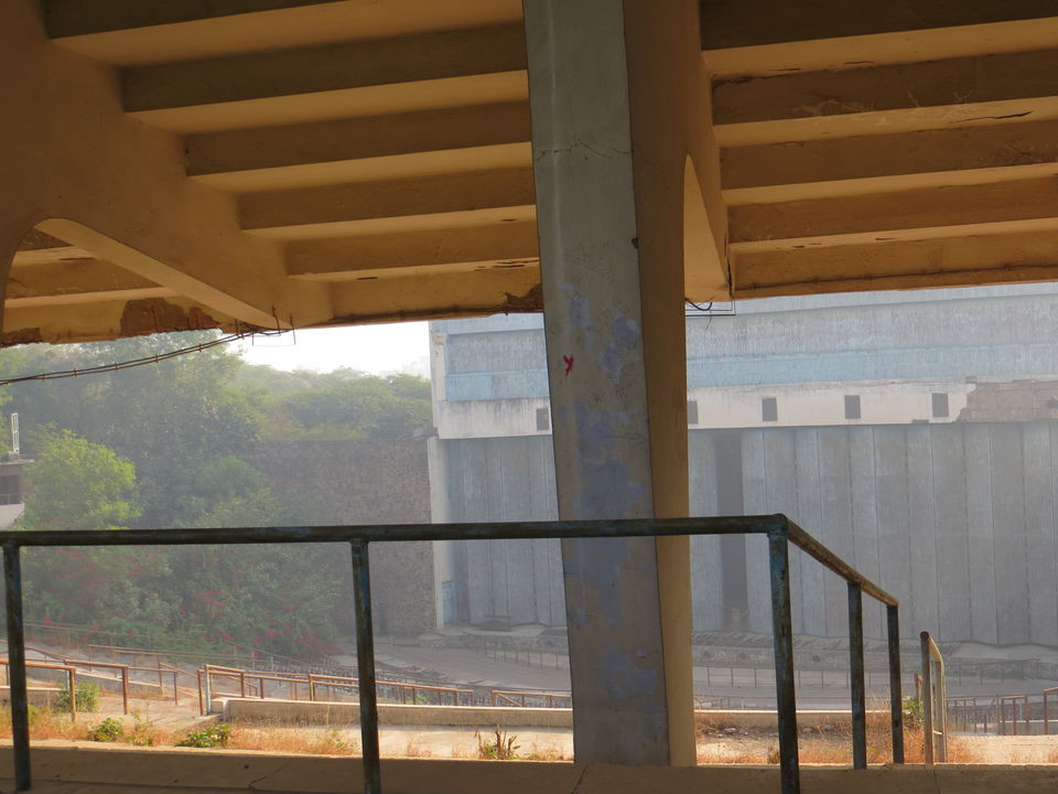 Photo of Bhuli Bhatiyari Ka Mahal, Central Ridge Reserve Forest, New Delhi, Delhi, India by Vishal Kapur