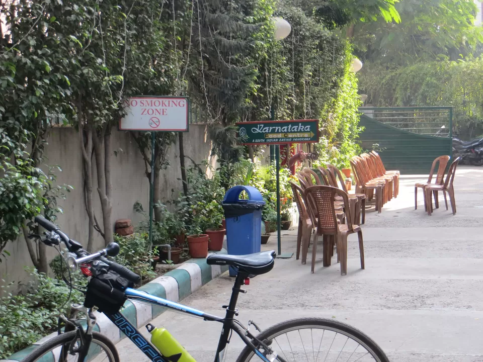 Photo of Karnataka Bhavan, Rao Tula Ram Marg, Sector 12, New Delhi, Haryana, India by Vishal Kapur