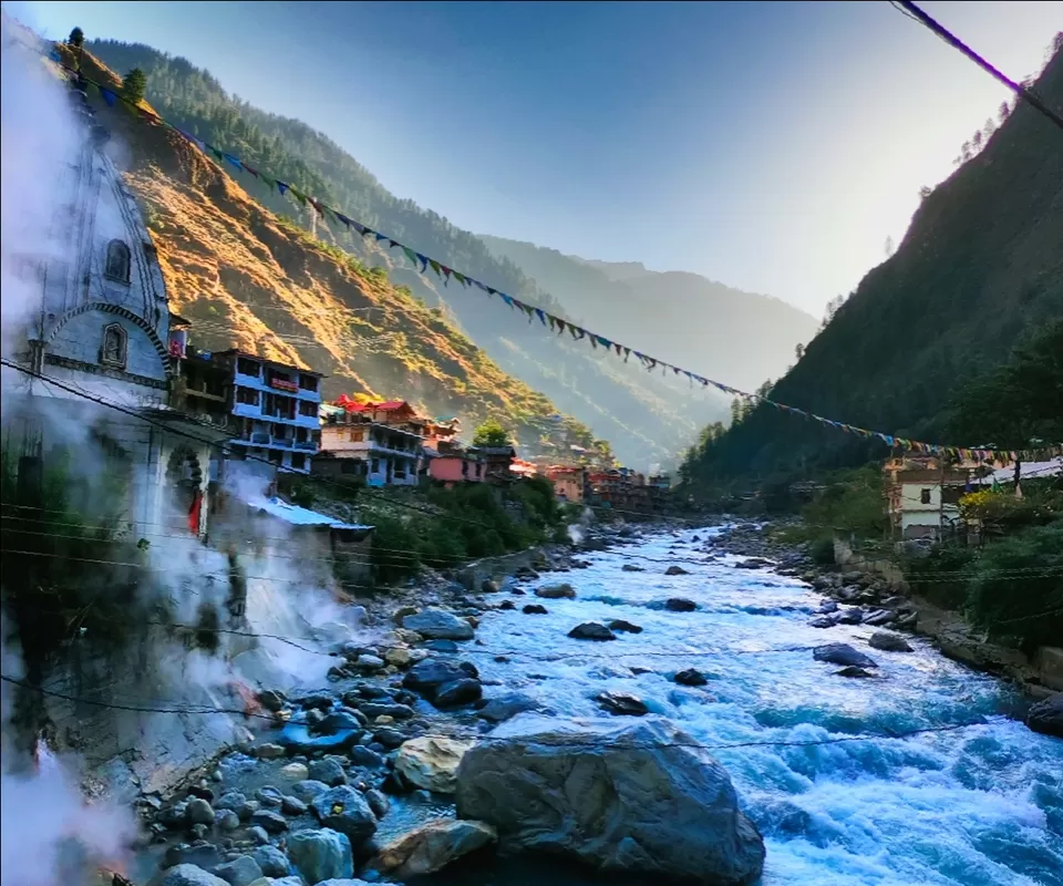 Photo of Tosh, Himachal Pradesh, India by Suraj Bajaj