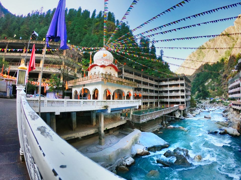 Photo of Tosh, Himachal Pradesh, India by Suraj Bajaj