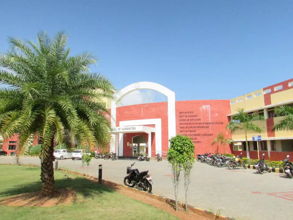 Photo of Silver Jubilee Campus, Pondicherry University, Pondicherry University, Kalapet, Puducherry 605014, India by Vignesh Murugesan