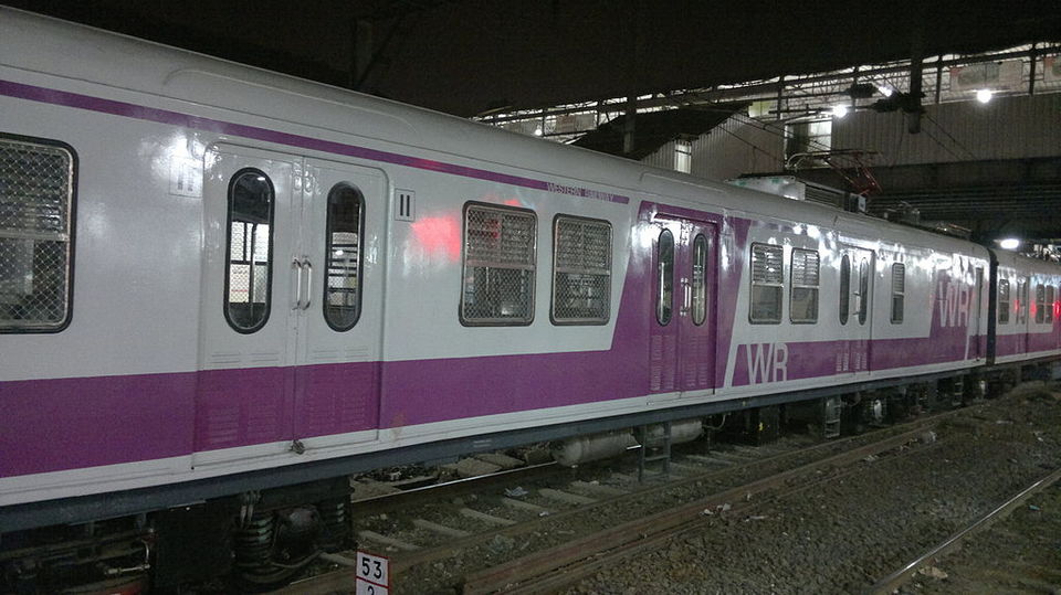 Photo of Mumbai - the 'local' way :) 3/4 by Prakrati Singh