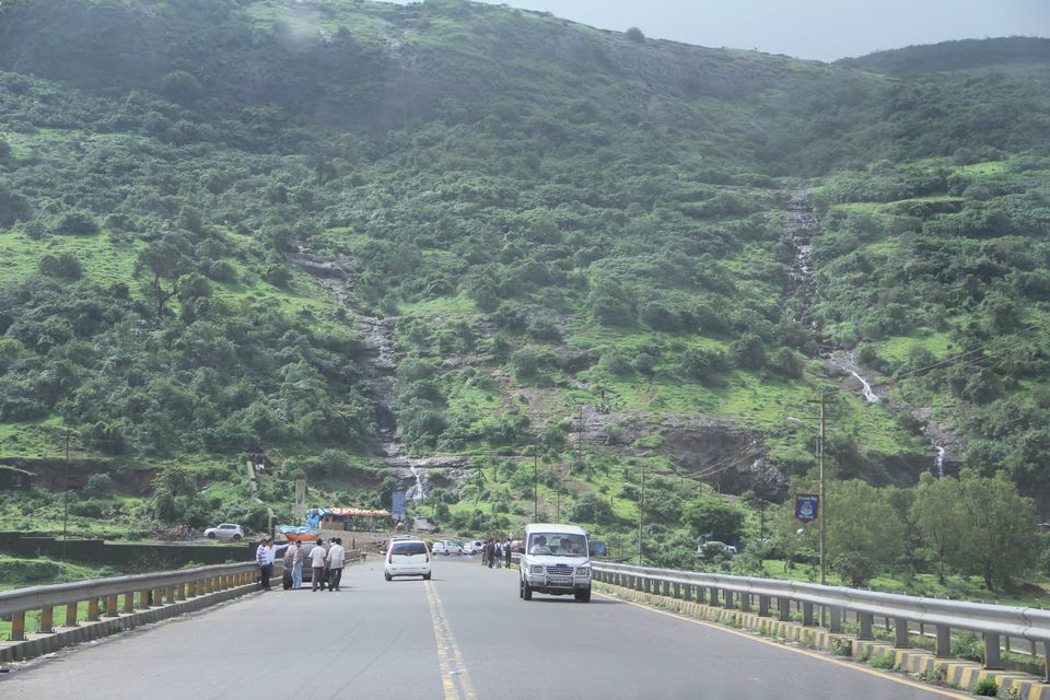 Photo of Chalo Chale Lonavala 4/13 by Vineet Jain