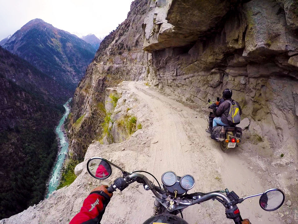 Photo of Riding on the world's most dangerous road, which is in India 9/9 by RE Charanpreet Singh