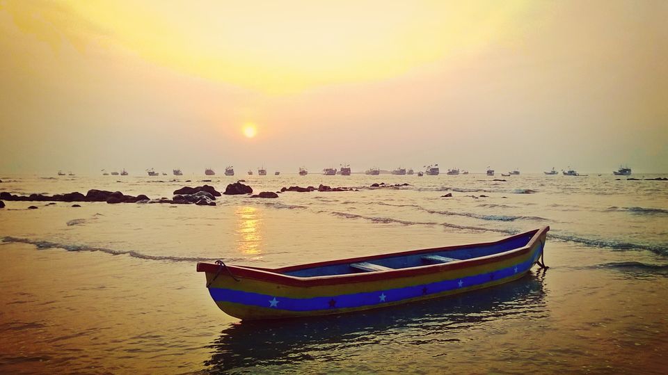 Photo of Hidden beaches around Mumbai 3/4 by Karishma