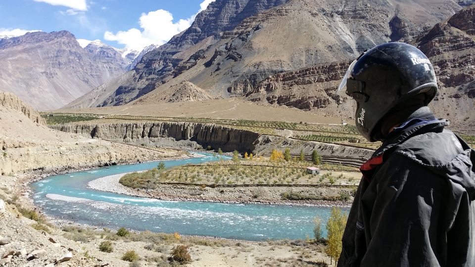 Photo of Riding through Lahaul Spiti 4/5 by Karthik sena