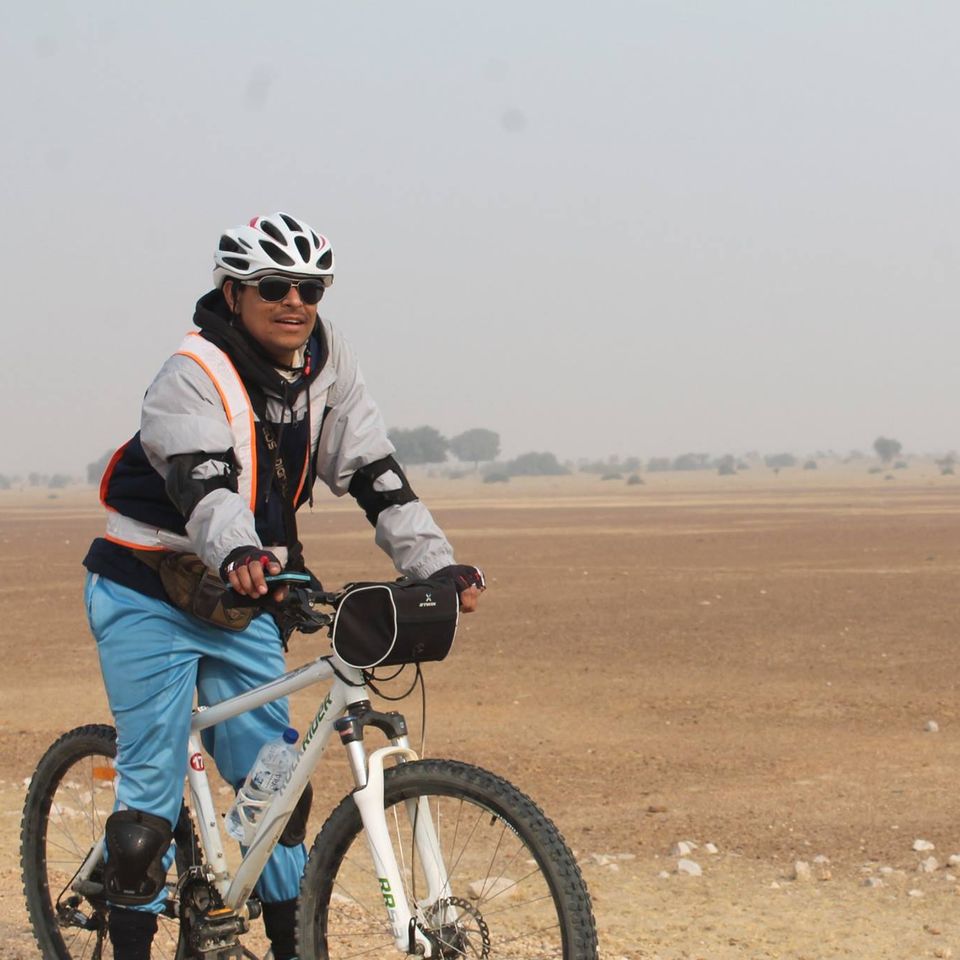 Photo of Travel carves out a new human being 7/14 by Akshay Punjabi