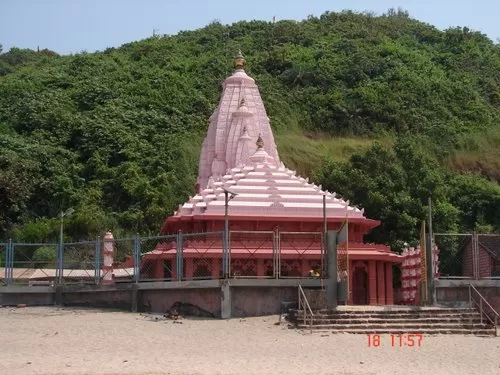 Photo of Ganpatipule Temple, Ganpati Pule, Maharashtra, India by Ruchika Makhija