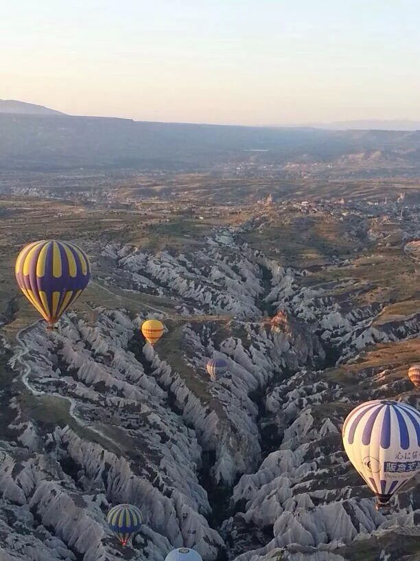 Photo of Hot Air Ballon, Nevşehir, Turkey by Ruchika Makhija