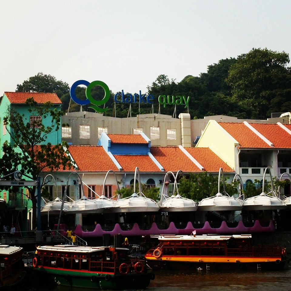 Photo of Clarke Quay Pte Ltd Singapore by Shantanu Trailokya