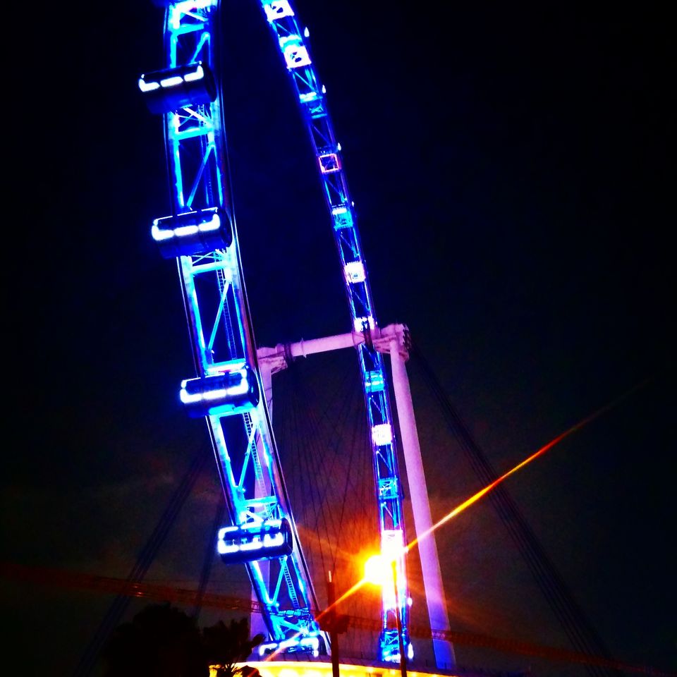 Photo of Singapore Flyer Singapore by Shantanu Trailokya