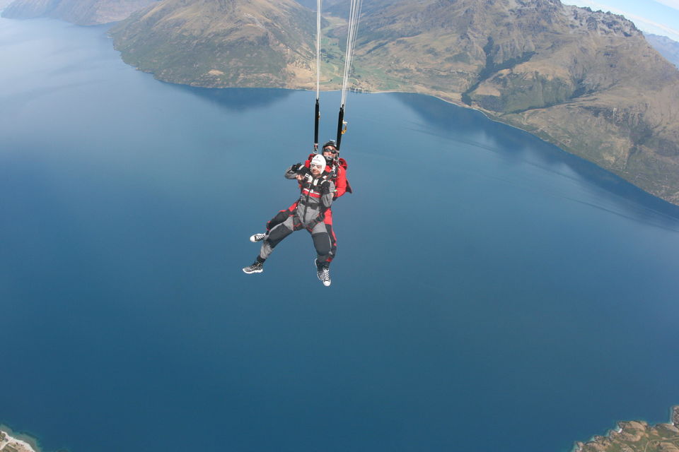 Photo of 6 reasons why should we jump off a plane at least once in our lifetime! The sky through my eyes! 3/15 by Khyati Thaker @ A Lawyer's Voyage