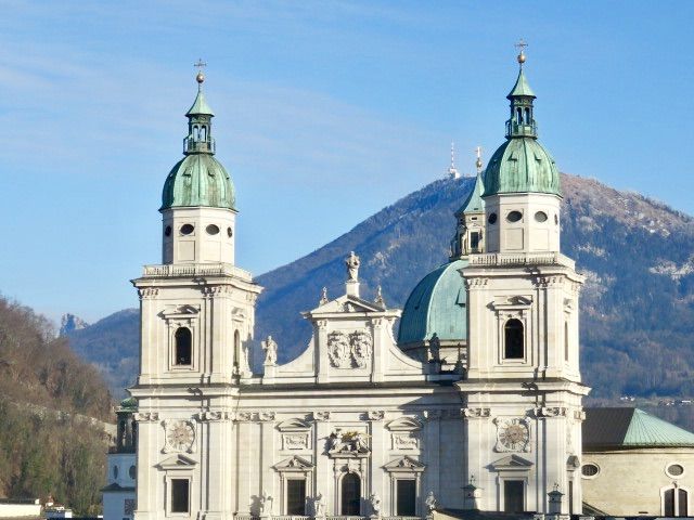 Photo of Austria in winters, is it a good idea or a bad one? by Khyati Thaker @ A Lawyer's Voyage