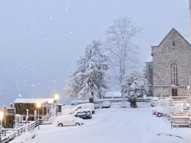 Photo of Austria in winters, is it a good idea or a bad one? by Khyati Thaker @ A Lawyer's Voyage