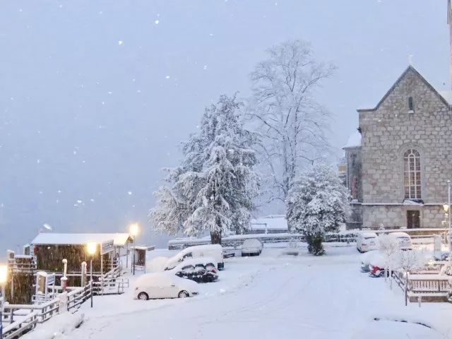 Photo of Austria in winters, is it a good idea or a bad one? by Khyati Thaker @ A Lawyer's Voyage