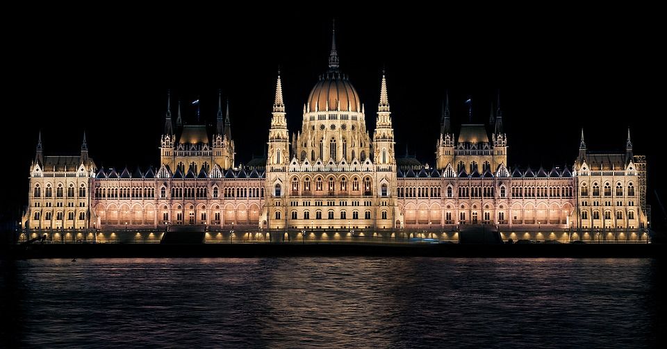 Photo of Budapest, Hungarian Parliament Building, Kossuth Lajos tér, Hungary by Khyati Thaker @ A Lawyer's Voyage