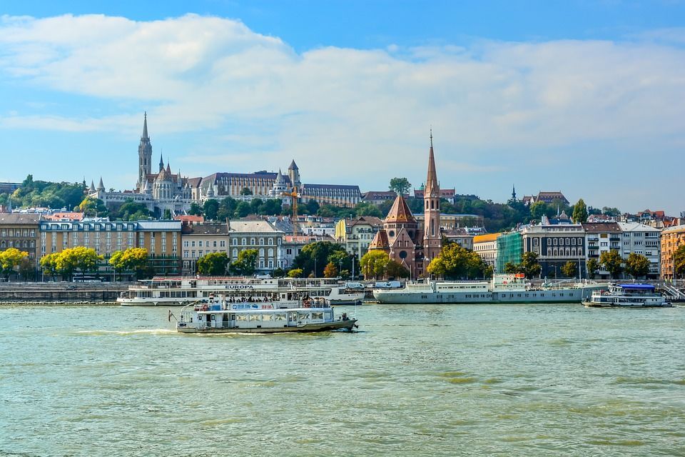 Photo of Danube River, Budapest by Khyati Thaker @ A Lawyer's Voyage
