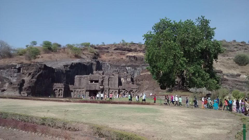 Photo of Solo bike trip to Ellora Caves: Knowing Maharashtra better! 1/18 by Santanu Halder