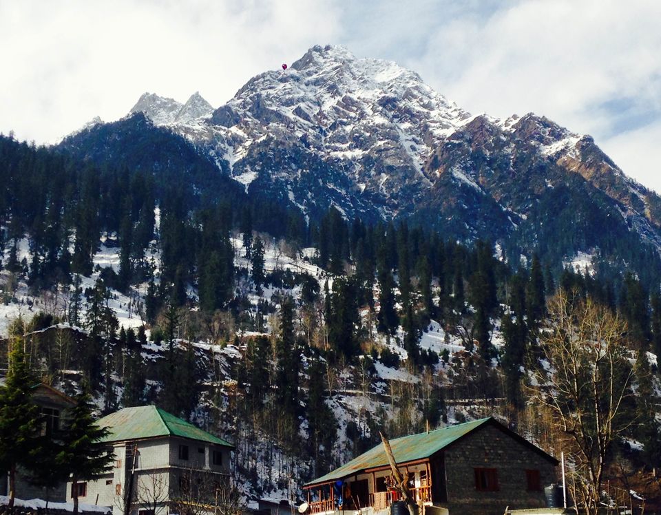 Photo of Manali – The Winter Wonderland 2/4 by Asha Bharati