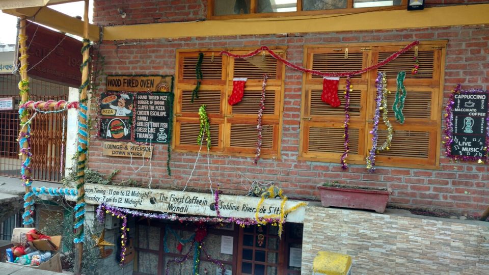 Photo of Flying into new year-from Baddi to Tosh via manali - solang-gulaba-bhunter-kasol-manikaran by Neha Gupta