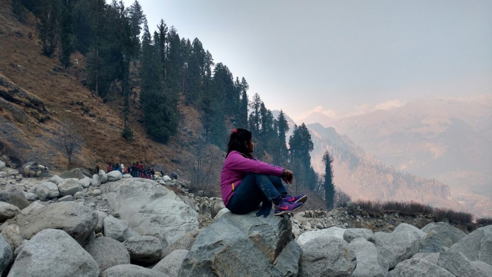Photo of Flying into new year-from Baddi to Tosh via manali - solang-gulaba-bhunter-kasol-manikaran by Neha Gupta
