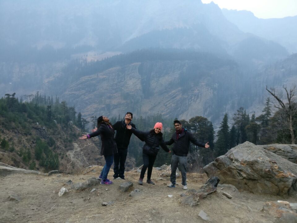 Photo of Flying into new year-from Baddi to Tosh via manali - solang-gulaba-bhunter-kasol-manikaran by Neha Gupta